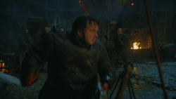 extant_GameOfThrones_4x09-TheWatchersOnTheWall_3539