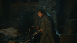 extant_GameOfThrones_4x09-TheWatchersOnTheWall_3544