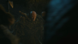 extant_GameOfThrones_4x09-TheWatchersOnTheWall_3550