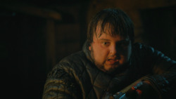 extant_GameOfThrones_4x09-TheWatchersOnTheWall_3558