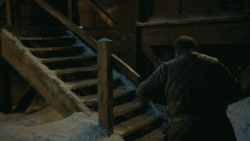 extant_GameOfThrones_4x09-TheWatchersOnTheWall_3564