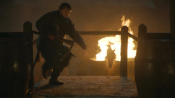extant_GameOfThrones_4x09-TheWatchersOnTheWall_3569