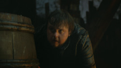 extant_GameOfThrones_4x09-TheWatchersOnTheWall_3606