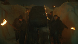 extant_GameOfThrones_4x09-TheWatchersOnTheWall_3689