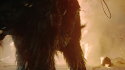 extant_GameOfThrones_4x09-TheWatchersOnTheWall_3706