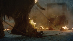 extant_GameOfThrones_4x09-TheWatchersOnTheWall_3710