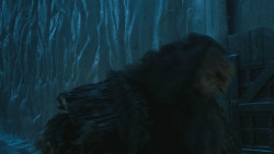 extant_GameOfThrones_4x09-TheWatchersOnTheWall_3752