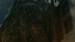 extant_GameOfThrones_4x09-TheWatchersOnTheWall_3800