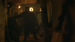 extant_GameOfThrones_4x09-TheWatchersOnTheWall_3809