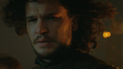 extant_GameOfThrones_4x09-TheWatchersOnTheWall_3836