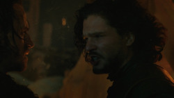 extant_GameOfThrones_4x09-TheWatchersOnTheWall_3853