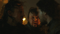 extant_GameOfThrones_4x09-TheWatchersOnTheWall_3859
