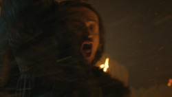 extant_GameOfThrones_4x09-TheWatchersOnTheWall_3895
