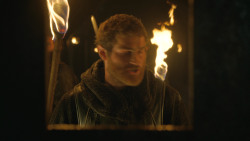 extant_GameOfThrones_4x09-TheWatchersOnTheWall_3920