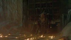 extant_GameOfThrones_4x09-TheWatchersOnTheWall_3929