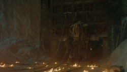 extant_GameOfThrones_4x09-TheWatchersOnTheWall_3932