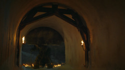 extant_GameOfThrones_4x09-TheWatchersOnTheWall_3934