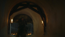 extant_GameOfThrones_4x09-TheWatchersOnTheWall_3955