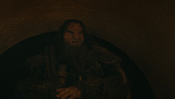 extant_GameOfThrones_4x09-TheWatchersOnTheWall_3960