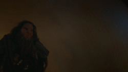 extant_GameOfThrones_4x09-TheWatchersOnTheWall_3979