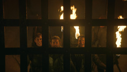extant_GameOfThrones_4x09-TheWatchersOnTheWall_4012