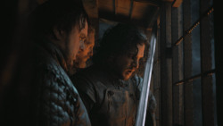 extant_GameOfThrones_4x09-TheWatchersOnTheWall_4025