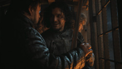 extant_GameOfThrones_4x09-TheWatchersOnTheWall_4043