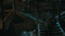 extant_GameOfThrones_4x09-TheWatchersOnTheWall_4155