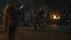 extant_GameOfThrones_4x09-TheWatchersOnTheWall_4233