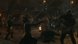 extant_GameOfThrones_4x09-TheWatchersOnTheWall_4244