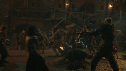 extant_GameOfThrones_4x09-TheWatchersOnTheWall_4245