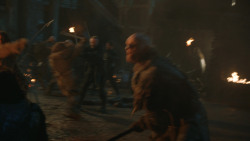 extant_GameOfThrones_4x09-TheWatchersOnTheWall_4251