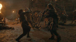 extant_GameOfThrones_4x09-TheWatchersOnTheWall_4257