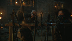 extant_GameOfThrones_4x09-TheWatchersOnTheWall_4304
