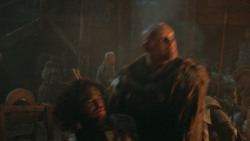 extant_GameOfThrones_4x09-TheWatchersOnTheWall_4331