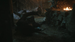 extant_GameOfThrones_4x09-TheWatchersOnTheWall_4335