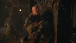 extant_GameOfThrones_4x09-TheWatchersOnTheWall_4342