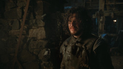 extant_GameOfThrones_4x09-TheWatchersOnTheWall_4395