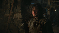 extant_GameOfThrones_4x09-TheWatchersOnTheWall_4396