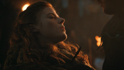 extant_GameOfThrones_4x09-TheWatchersOnTheWall_4454
