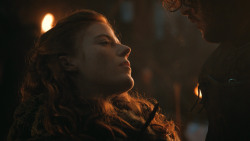 extant_GameOfThrones_4x09-TheWatchersOnTheWall_4459
