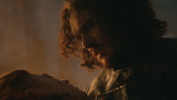 extant_GameOfThrones_4x09-TheWatchersOnTheWall_4462