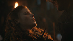 extant_GameOfThrones_4x09-TheWatchersOnTheWall_4473