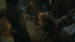 extant_GameOfThrones_4x09-TheWatchersOnTheWall_4689