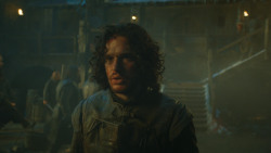 extant_GameOfThrones_4x09-TheWatchersOnTheWall_4725