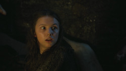 extant_GameOfThrones_4x09-TheWatchersOnTheWall_4736