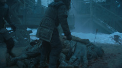 extant_GameOfThrones_4x09-TheWatchersOnTheWall_4777