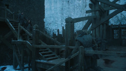 extant_GameOfThrones_4x09-TheWatchersOnTheWall_4796
