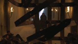 extant_GameOfThrones_4x09-TheWatchersOnTheWall_4980