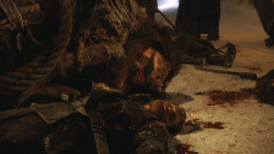extant_GameOfThrones_4x09-TheWatchersOnTheWall_4990